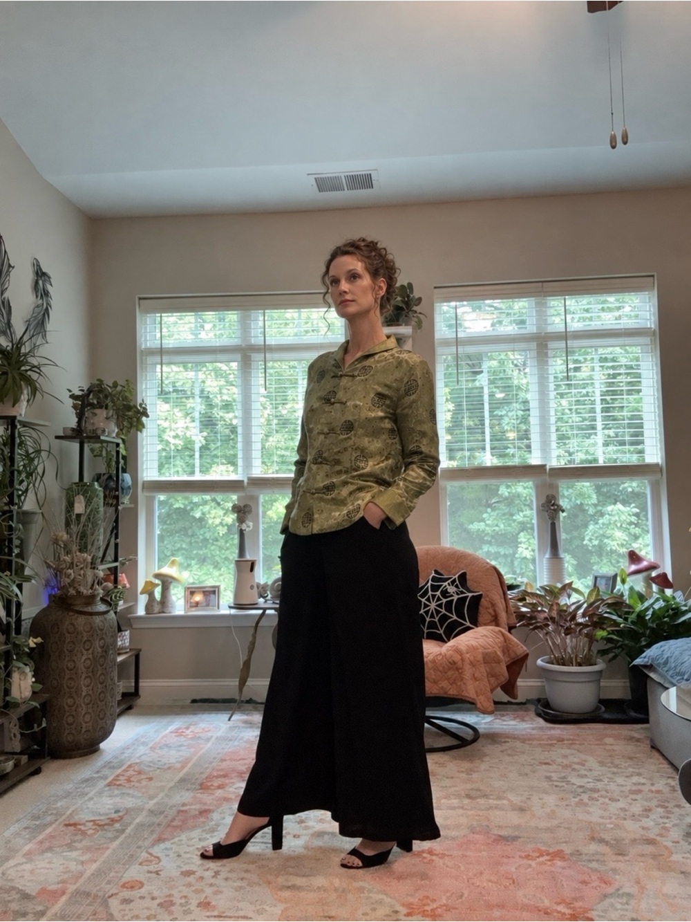 Lougudai Vintage Olive Green Printed Button-Up Blouse - Women's Long-Sleeve Top